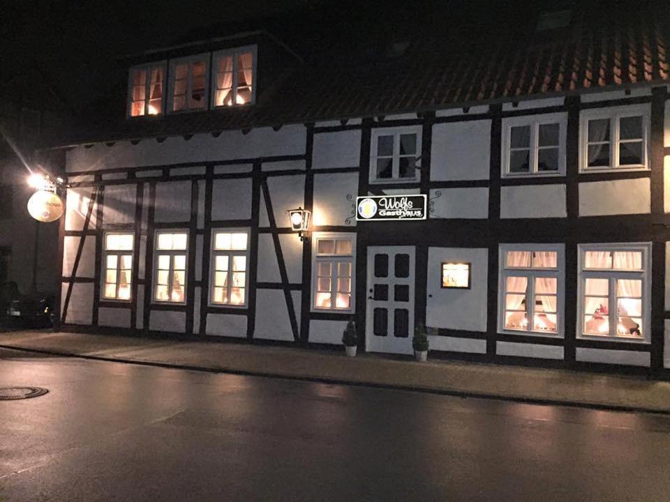 Wolfs Gasthaus Брауншвейг Экстерьер фото